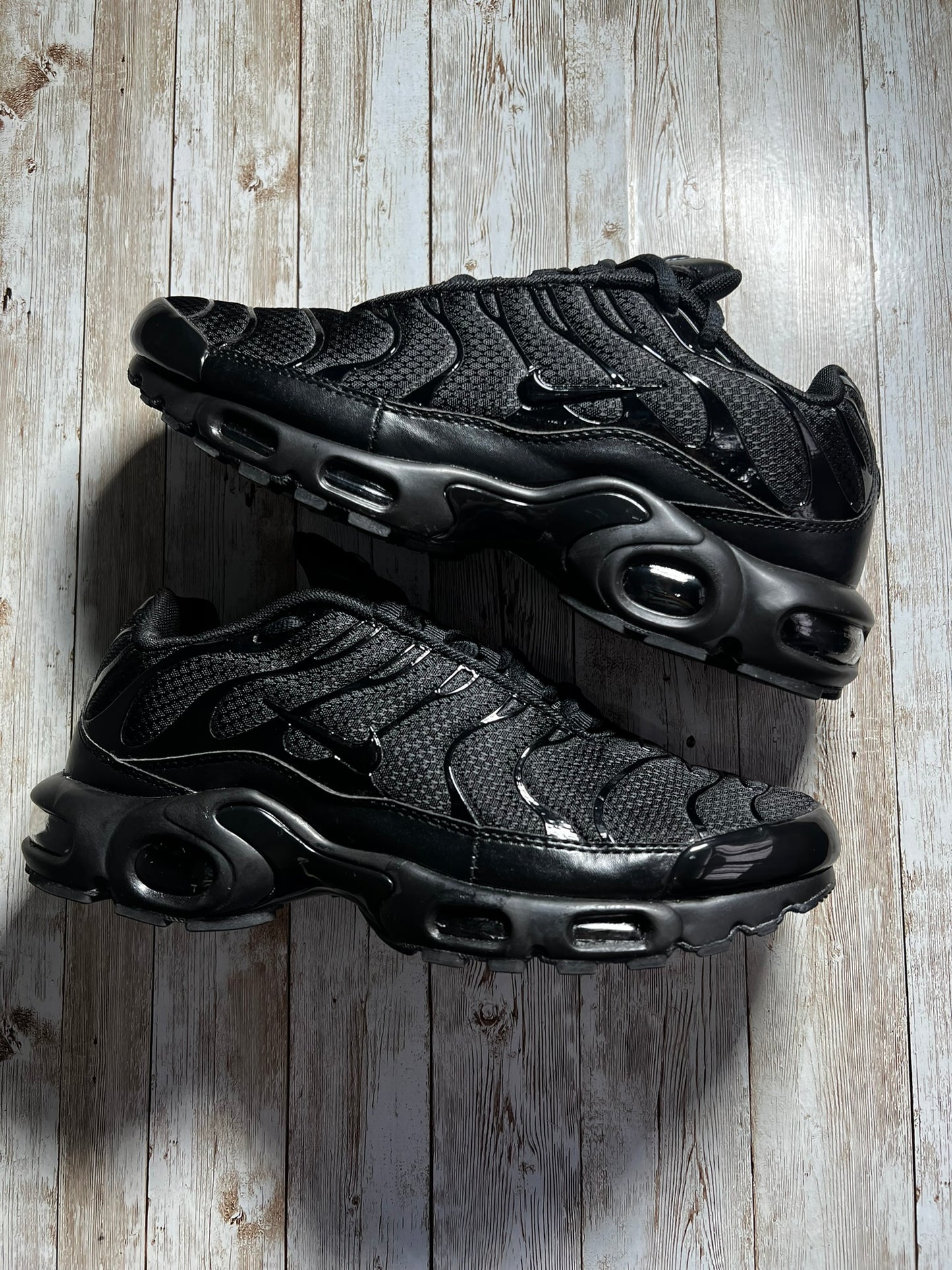 Tênis Nike TN